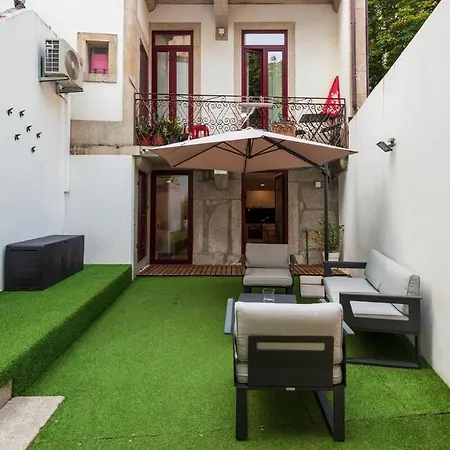 Hideaway With Sunny Terrace By Lisbeyond *