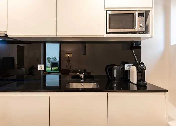 Hideaway With Sunny Terrace By Lisbeyond Porto