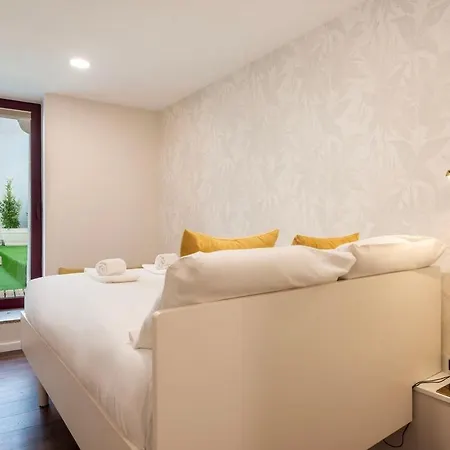 Hideaway With Sunny Terrace By Lisbeyond Appartement