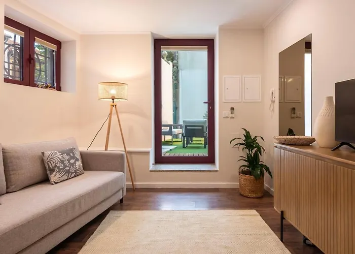 Hideaway With Sunny Terrace By Lisbeyond