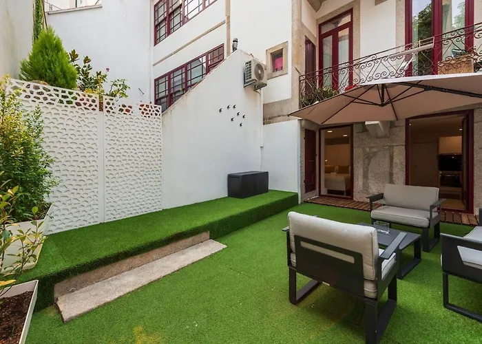 Hideaway With Sunny Terrace By Lisbeyond Oporto