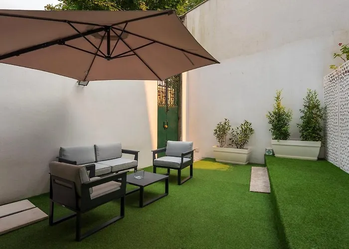 アパート Hideaway With Sunny Terrace By Lisbeyond *