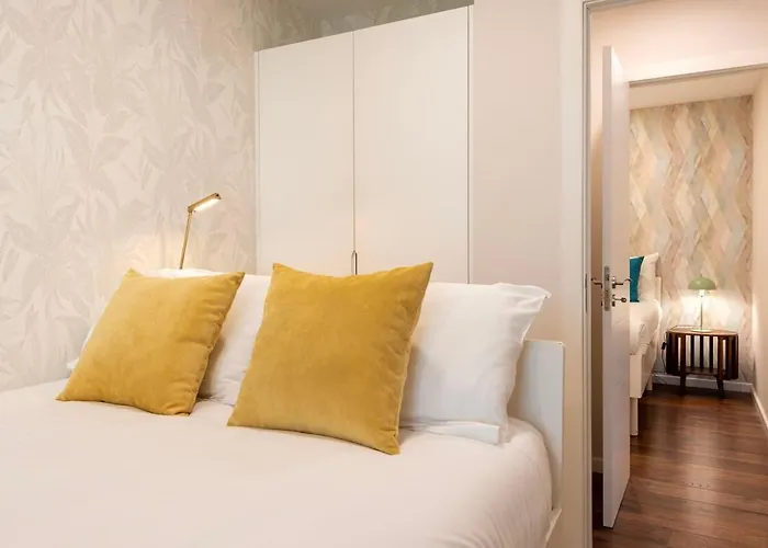 Lejlighed Hideaway With Sunny Terrace By Lisbeyond Porto